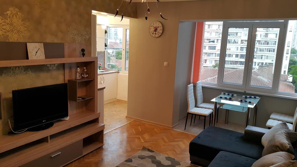 Apartment Plamen Delux ブルガス エクステリア 写真