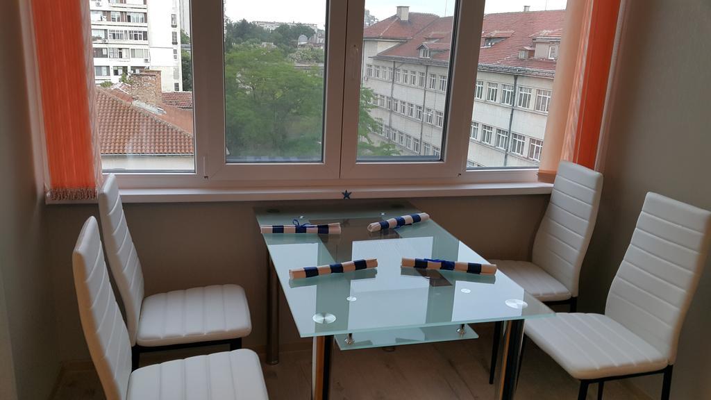 Apartment Plamen Delux ブルガス エクステリア 写真